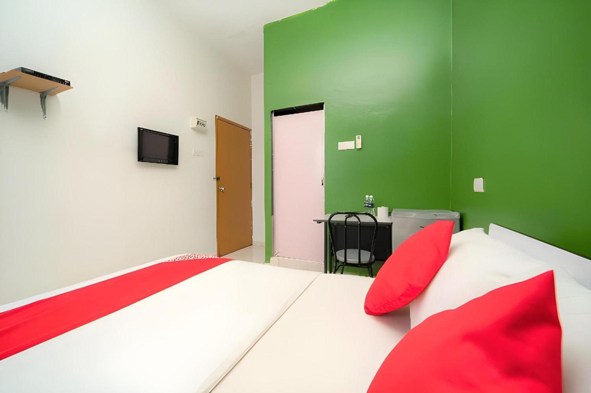 Super Oyo 89807 My Budget Home Batu Feringgi Dış mekan fotoğraf