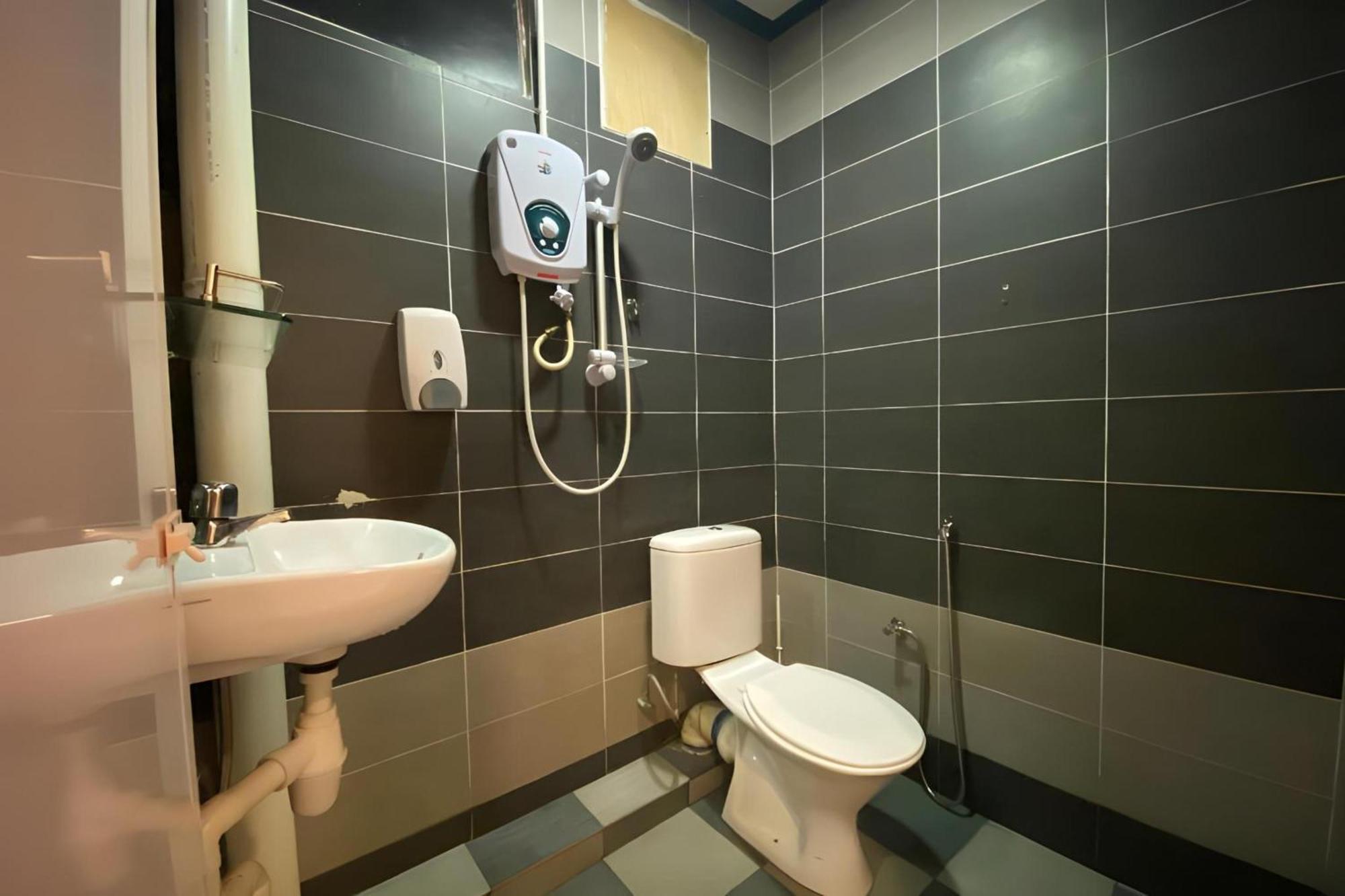 Super Oyo 89807 My Budget Home Batu Feringgi Dış mekan fotoğraf