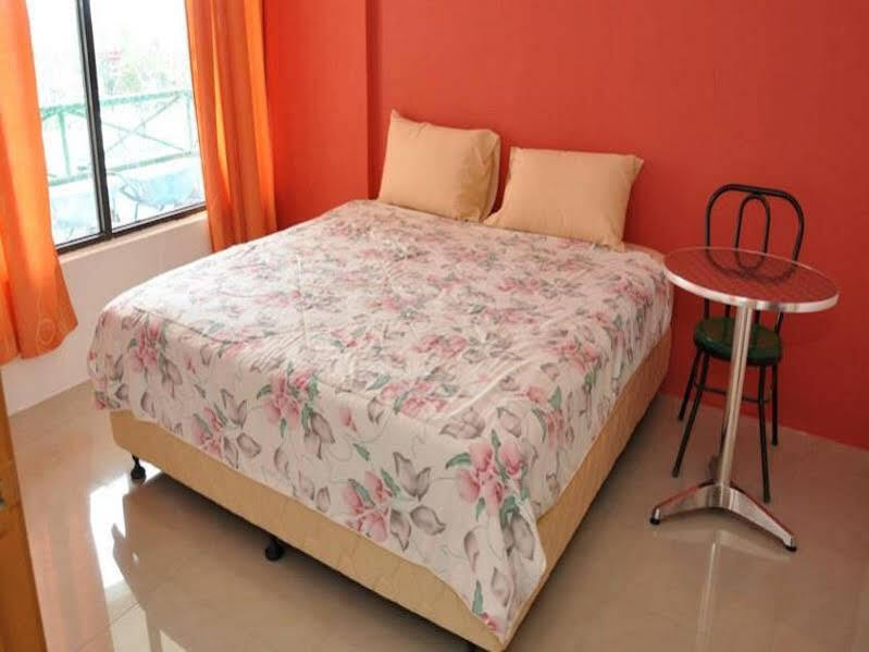 Super Oyo 89807 My Budget Home Batu Feringgi Dış mekan fotoğraf